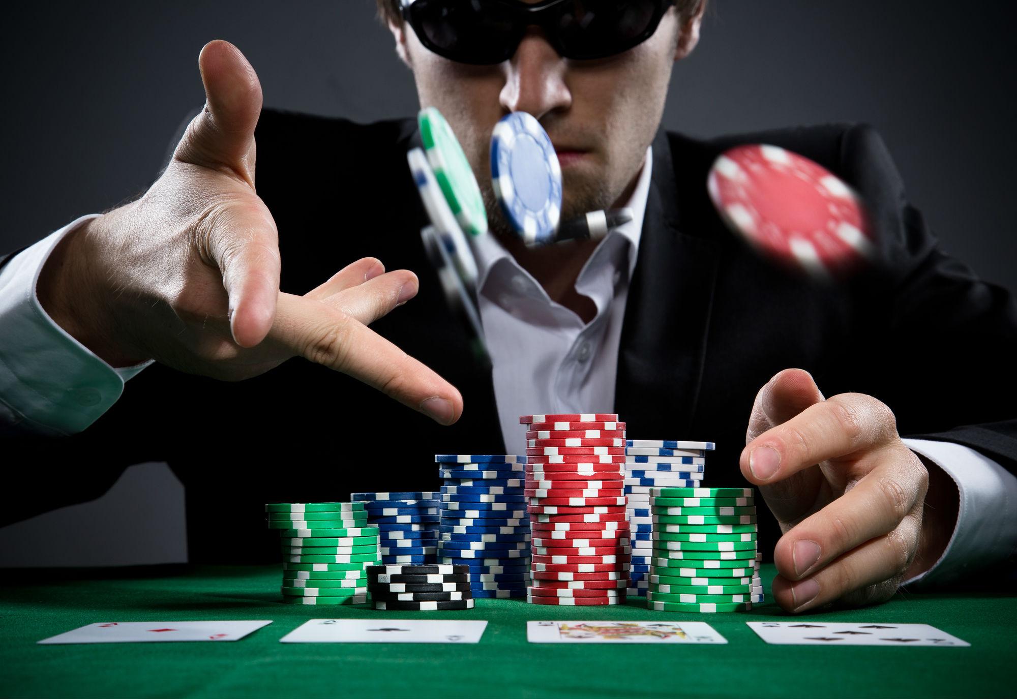 Khám phá những ưu điểm nổi bật của baccarat trực tuyến uy tín dành cho người chơi Việt