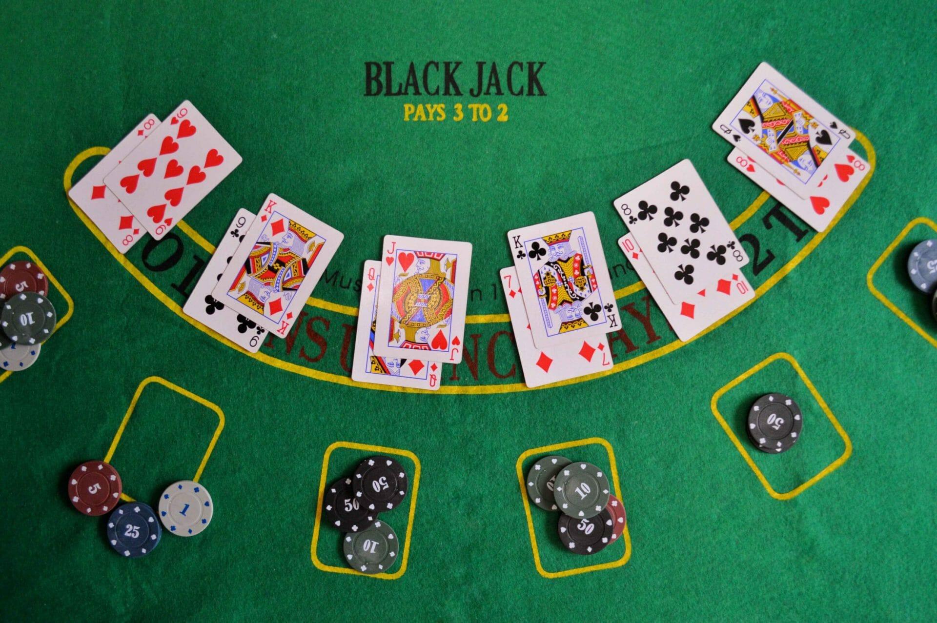 Khám phá những chiến thuật chơi game cờ tỷ phú online giúp bạn thắng lớn